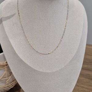 Elegant 10k Tri-Color Necklace